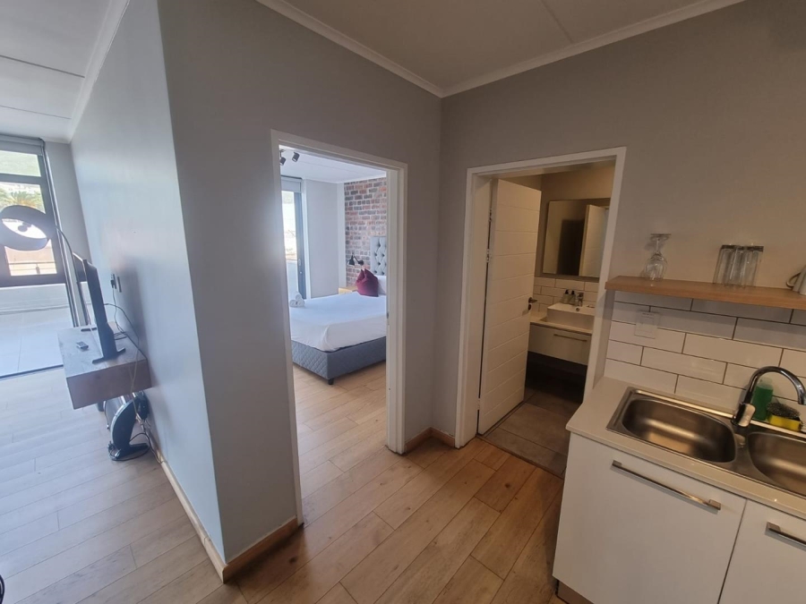 To Let 1 Bedroom Property for Rent in Woodstock Western Cape